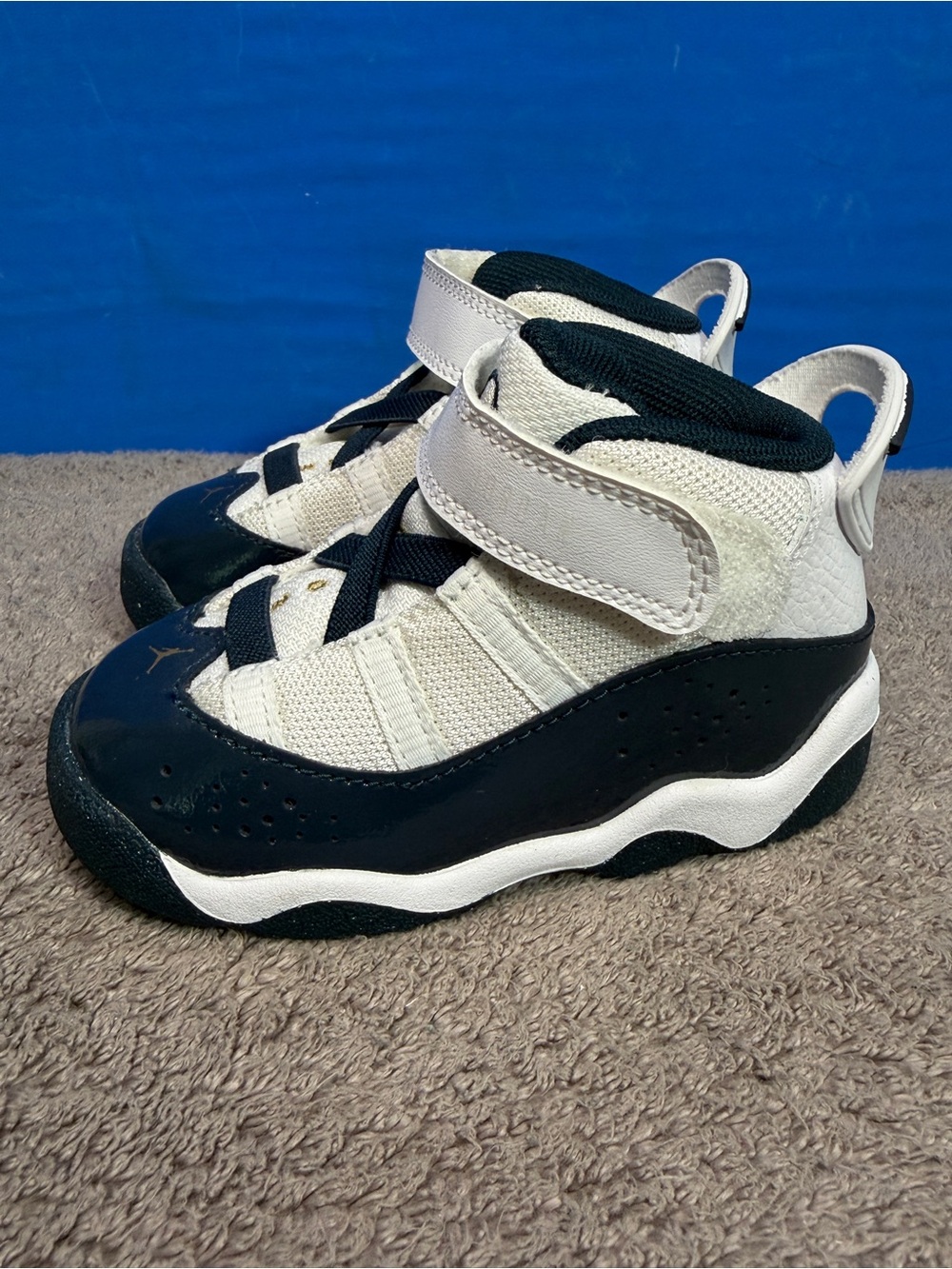 Jordan
6 rings
Toddler - Picture 1 of 7